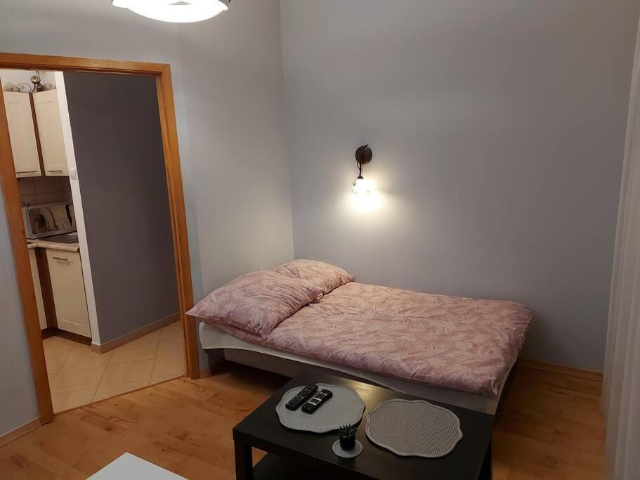 Homelyapartment Красков Екстериор снимка