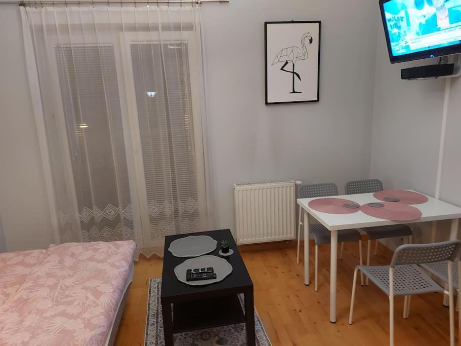 Homelyapartment Красков Екстериор снимка